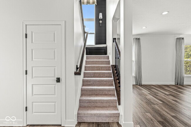 Building Photo - 4852 Havenwood Dr