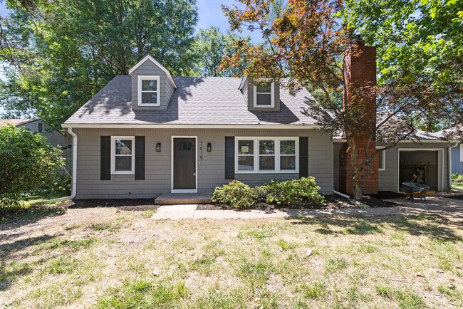 Building Photo - Awesome Renovated OP House