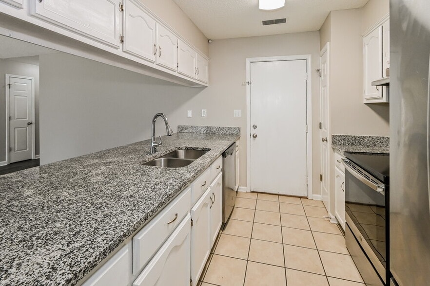 Building Photo - 6955 Gallop Dr