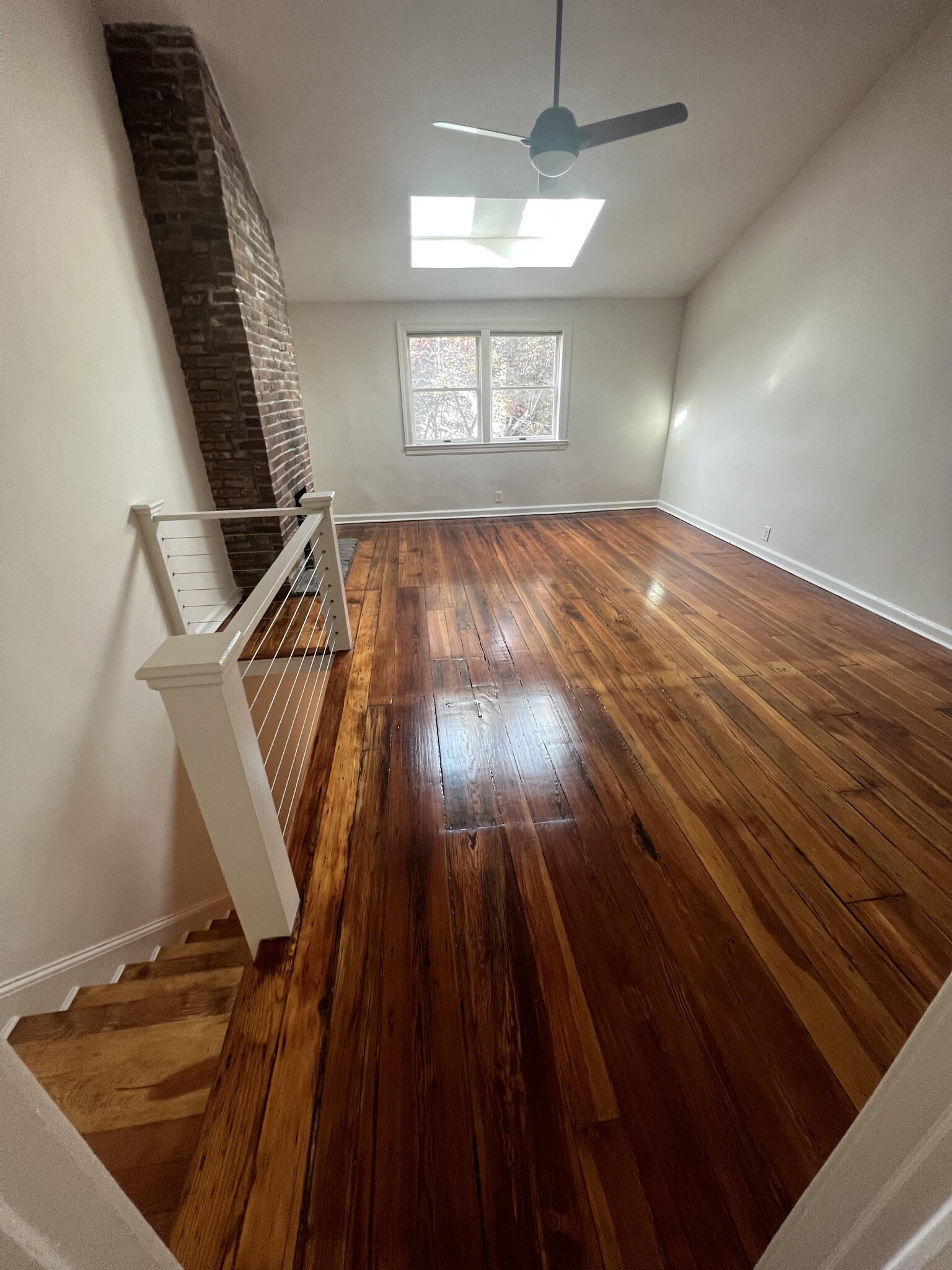 Third Floor Bedroom - 2045 Waverly St