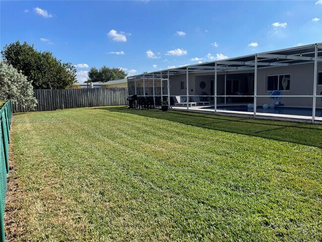 Building Photo - 13331 NW 10th St