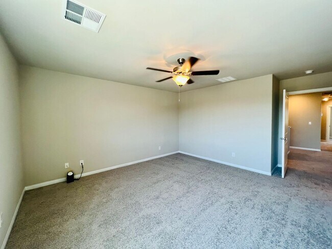 Building Photo - 4 Bedroom Home in Southern Highlands