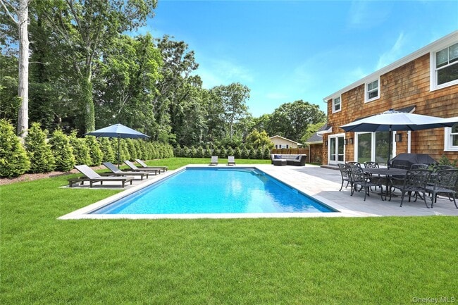 Building Photo - 16 Pin Oak Ln
