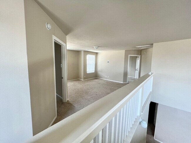 Building Photo - 10831 Woodwind Shadows Dr