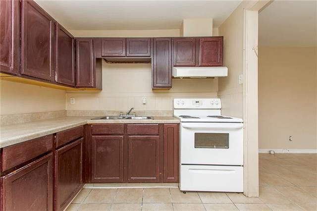 Building Photo - 437 Robinson Ave