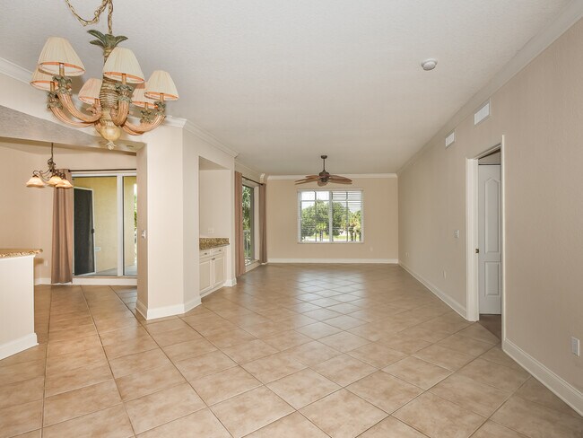 Building Photo - 265 Minorca Beach Way