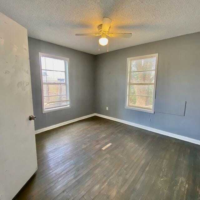 Building Photo - 2814 Grinnell St