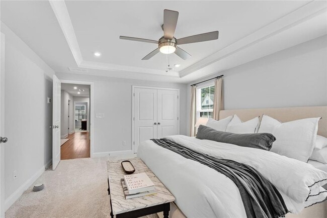 Building Photo - 400 Renwood Trl