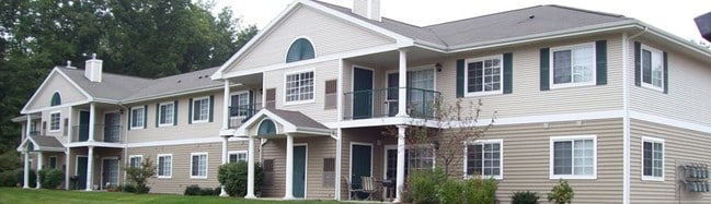 Building Photo - Presque View Apartments