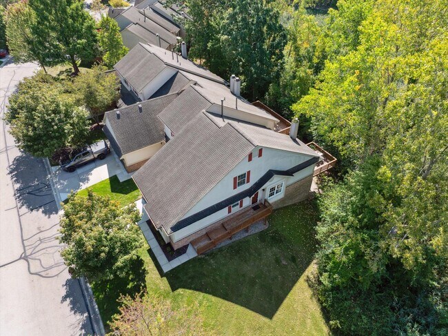 Building Photo - 30861 Centennial Dr