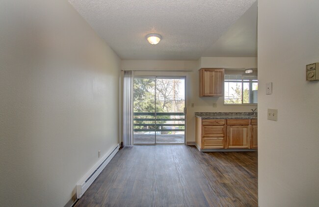 Building Photo - 3102 Harney St