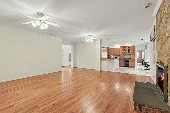Building Photo - Ultimate Aviation Estate: Luxury 1-Level Living on 5+ Acres Near Downtown Fredericksburg