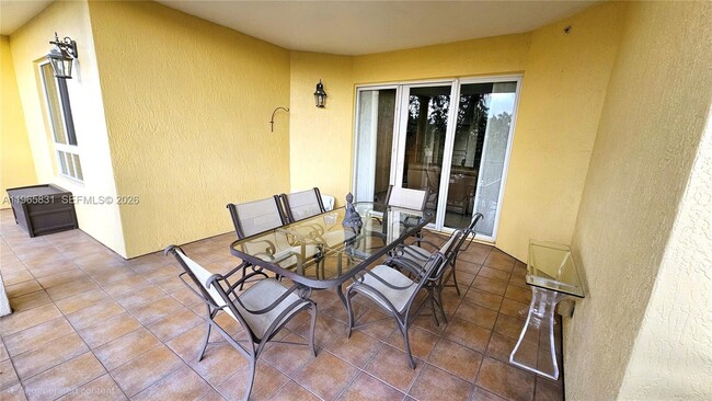 Building Photo - 16102 Emerald Estates Dr