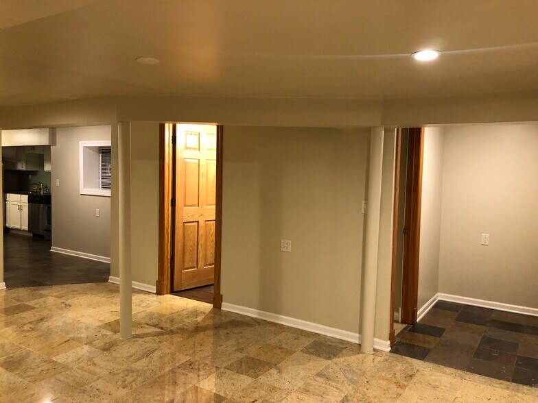 Living Room - 1813 W Armitage Ave