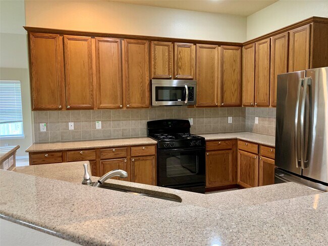 Building Photo - 2822 Chalet Knolls Ln