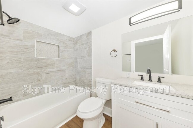 Building Photo - 152 E South St