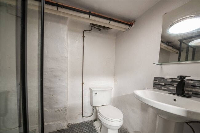 Building Photo - 4106 Garden Way