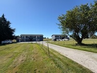 Building Photo - 17536 Bennett Rd
