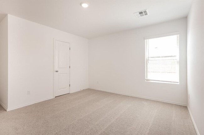 Building Photo - 11624 SW 38th St