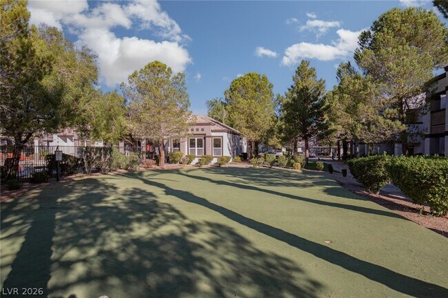 Building Photo - 7255 W Sunset Rd