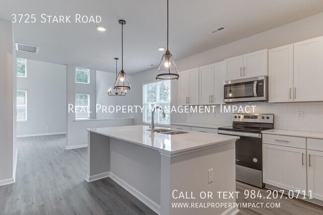 Building Photo - 3725 Stark rd