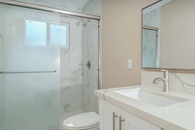 Building Photo - 12541 Fletcher Dr