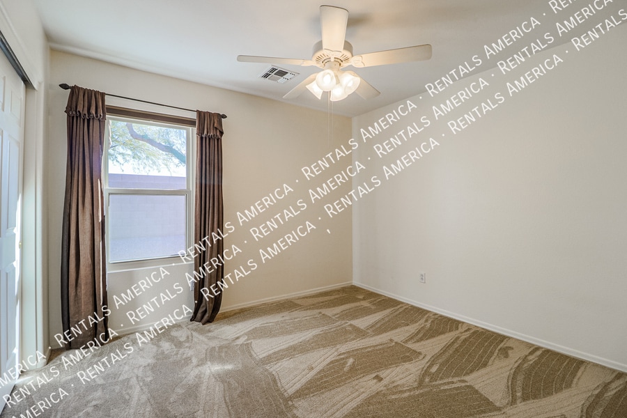 Building Photo - 10464 E Jan Cir