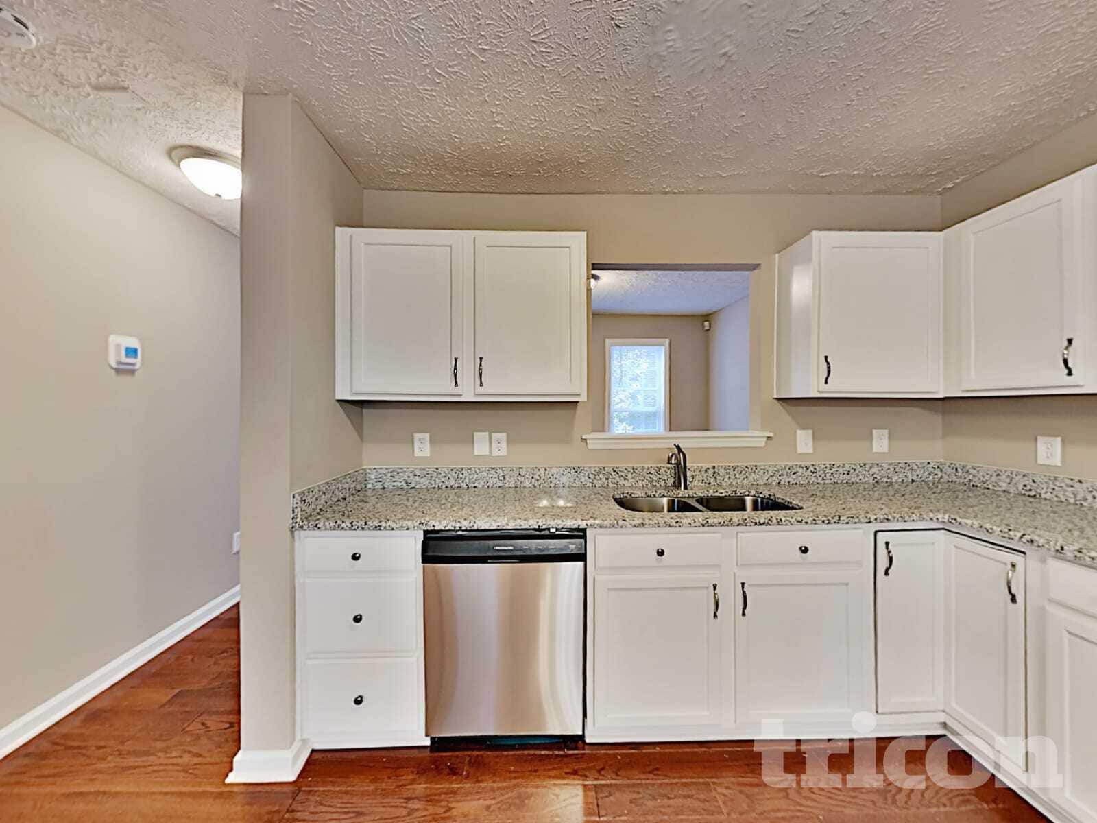 Building Photo - 3328 Neptune Dr