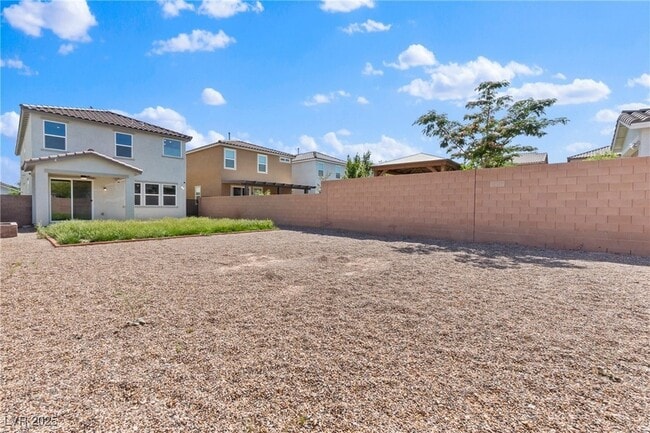Building Photo - 8338 Carmentis Ave