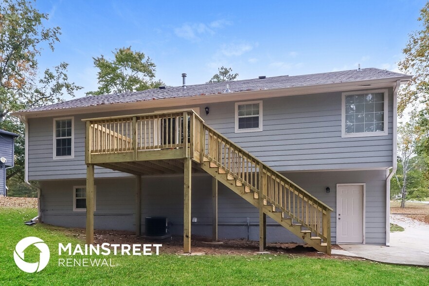 Building Photo - 306 Adelene Way