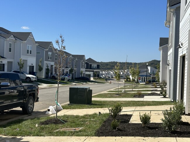 Building Photo - 4525 Skywood Ln