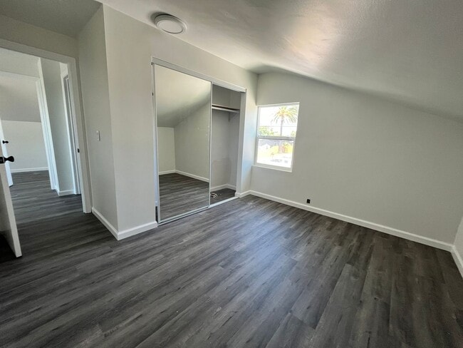 Building Photo - Fully renovated 4 bedroom 3 bathroom in National City!