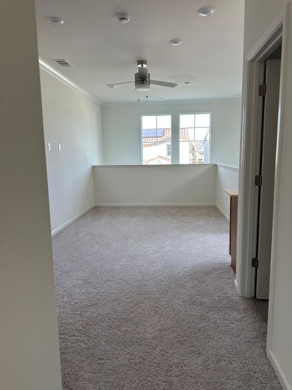 Building Photo - 1632 Greeley Wy