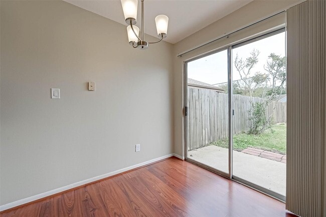 Building Photo - 2531 Planters Row