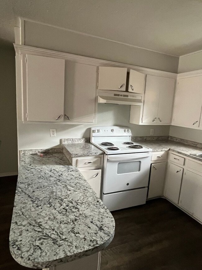 Building Photo - 1618 58th St