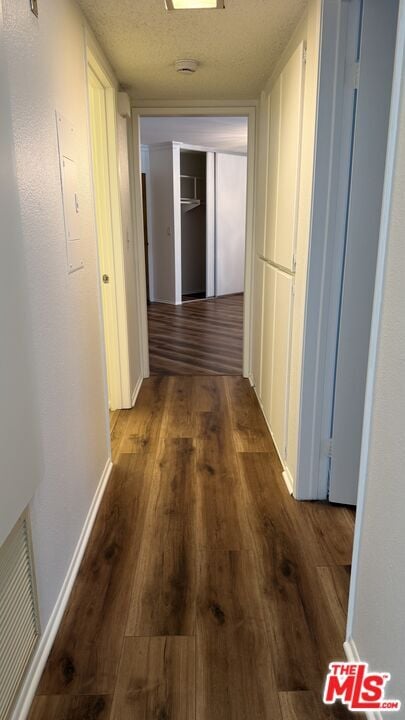 Building Photo - 4260 Vía Arbolada