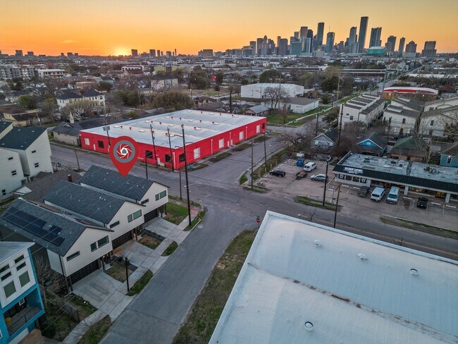 Building Photo - 3802 Commerce St