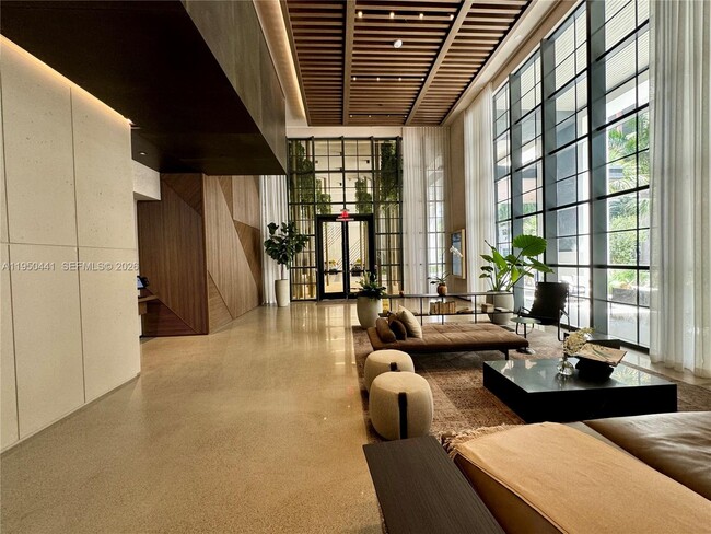 Building Photo - 159 NE 6th St