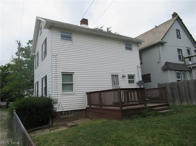 Building Photo - 3443 W 120th St