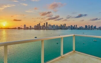 Building Photo - 650 West Ave