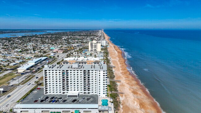 Building Photo - 1415 Ocean Shore Blvd