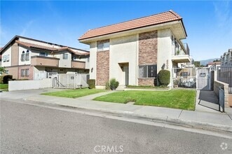Building Photo - 8903 Glendon Wy