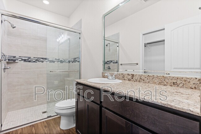 Building Photo - 5308 Rose Gdn Lp