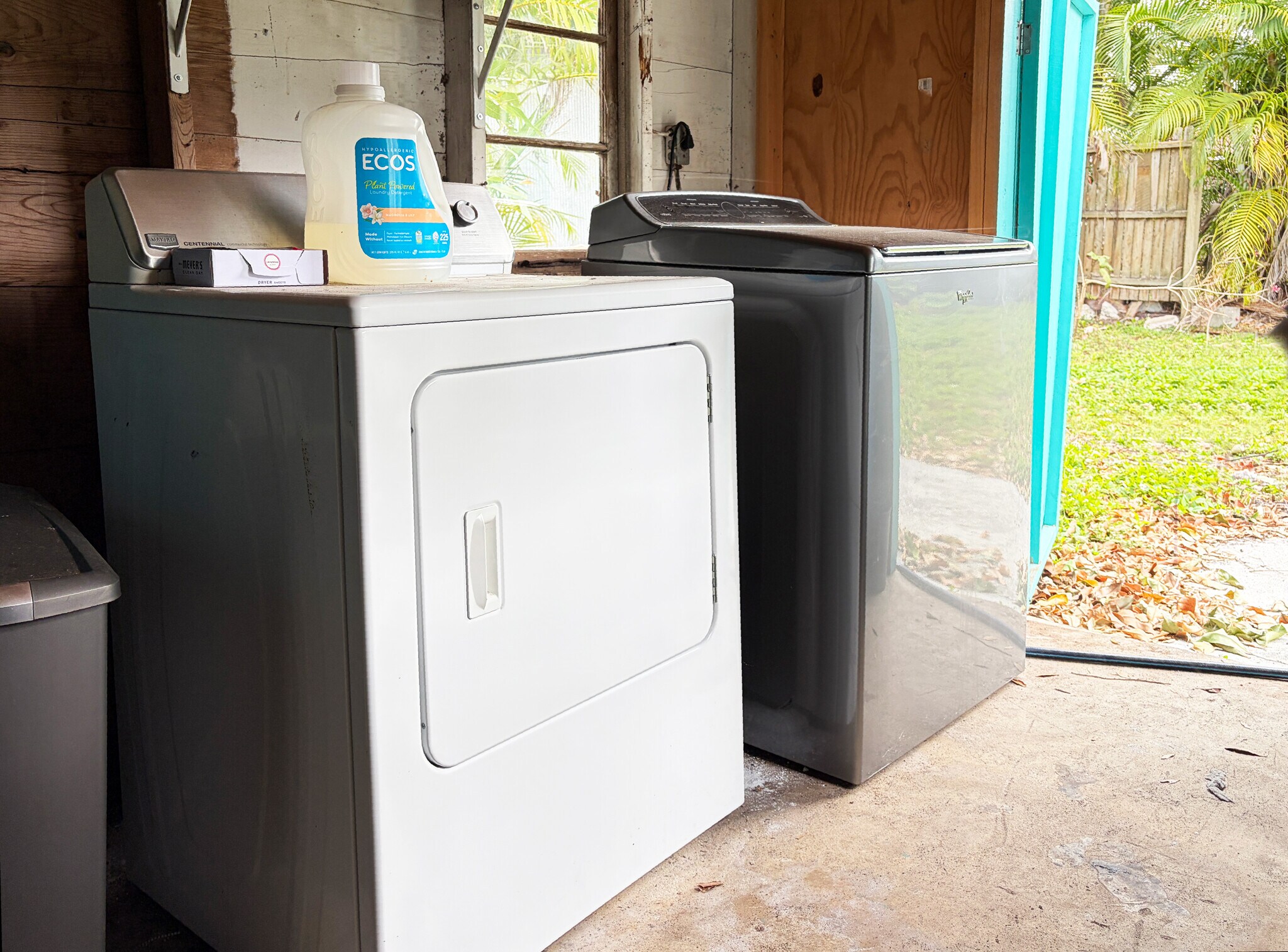 laundry - 1614 Ballard Park Dr