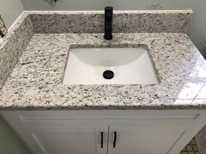 Building Photo - 556 Wedgewood Dr