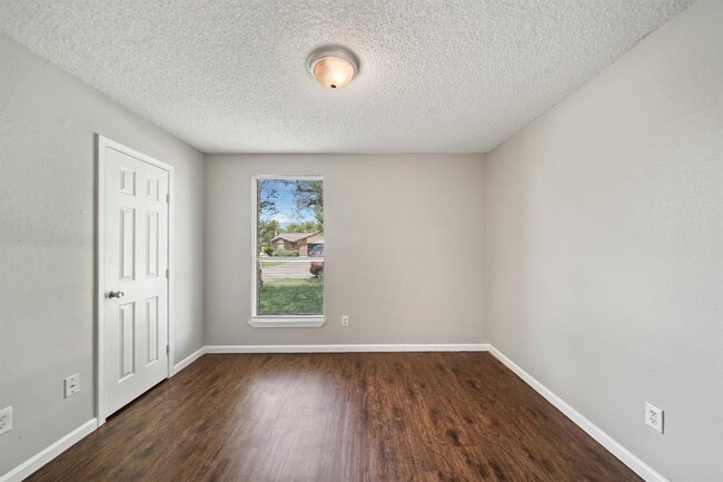 Building Photo - 11506 Fruitwood Dr