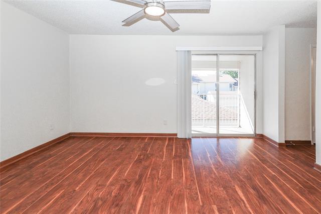 Building Photo - 1963 Shorewood Dr