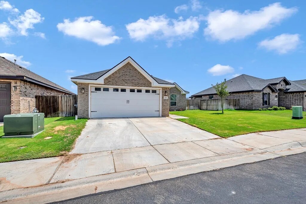 Building Photo - 6008 Ridge View St