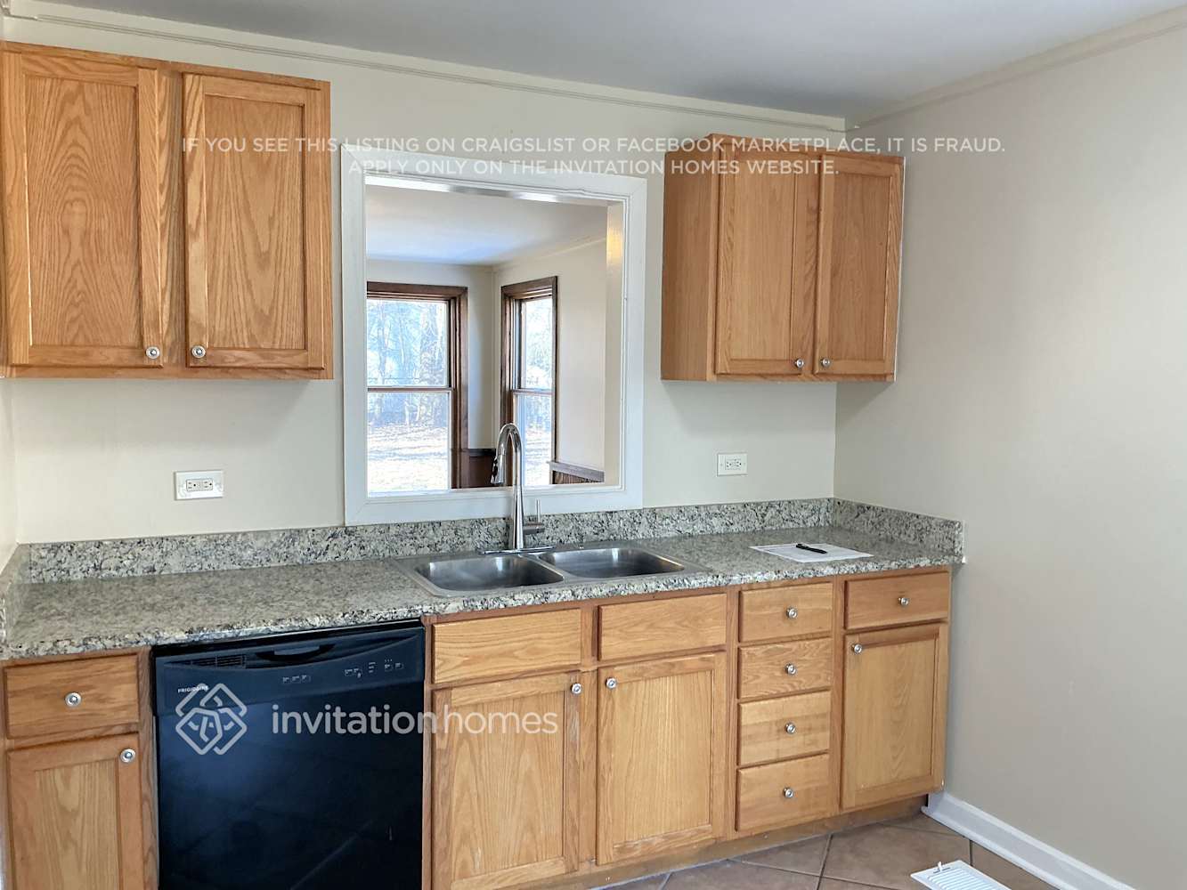 Building Photo - 316 Neola St