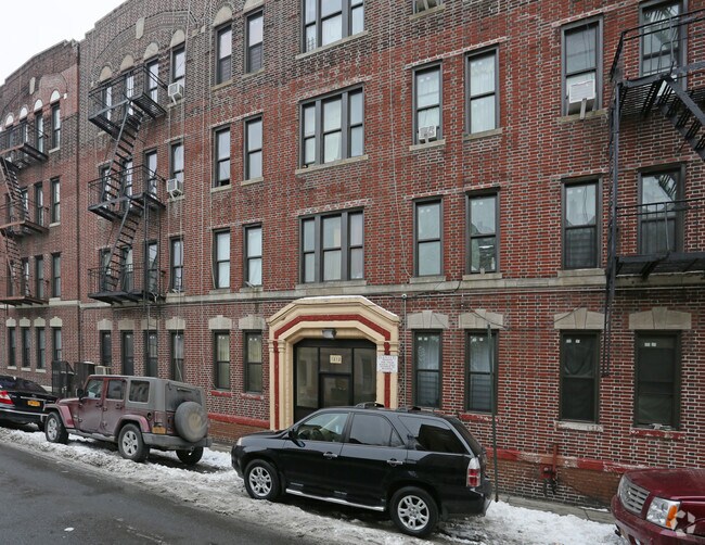 Building Photo - 1212 Lincoln Pl